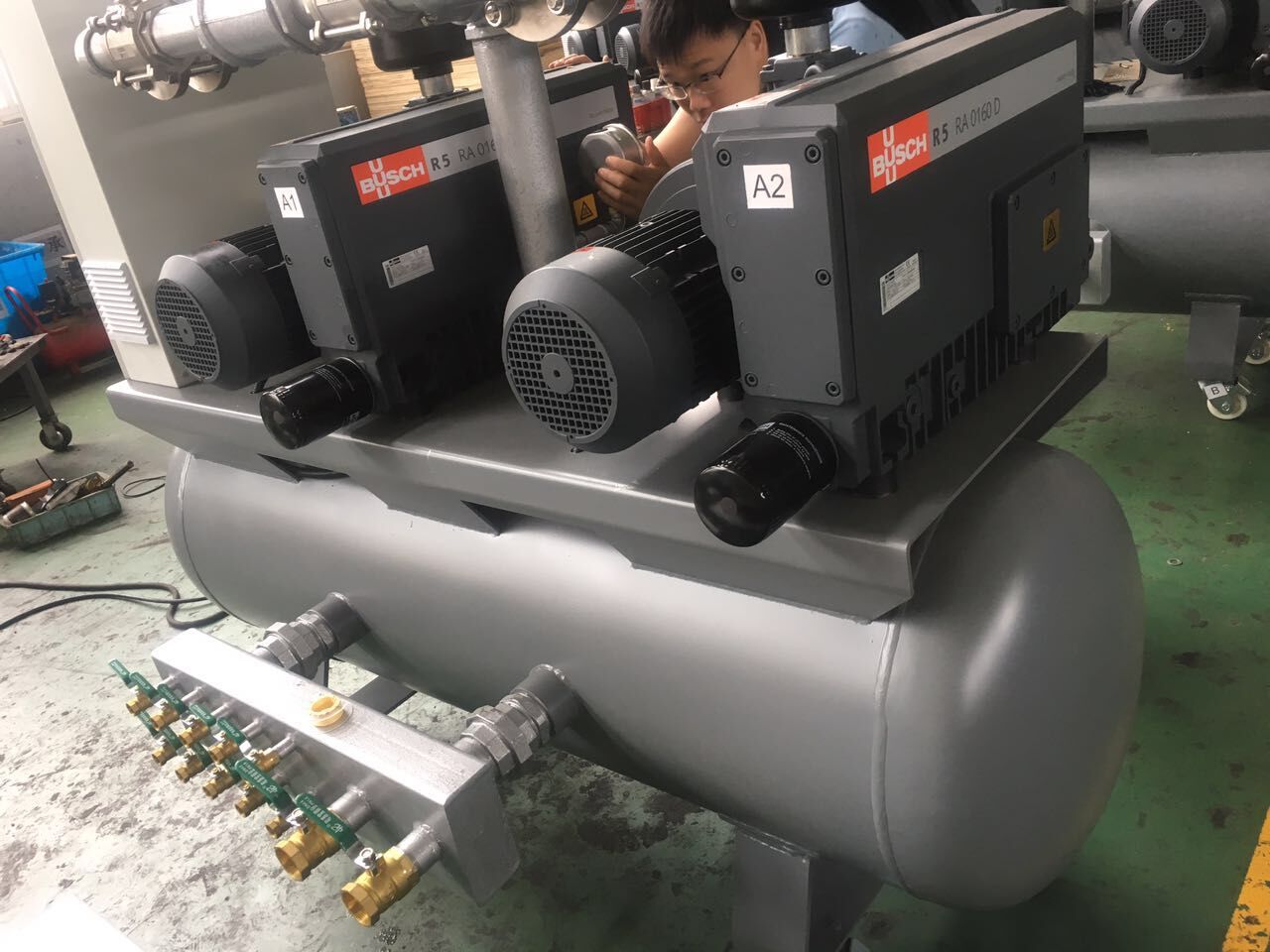 節(jié)能型自動控制真空系統(tǒng)